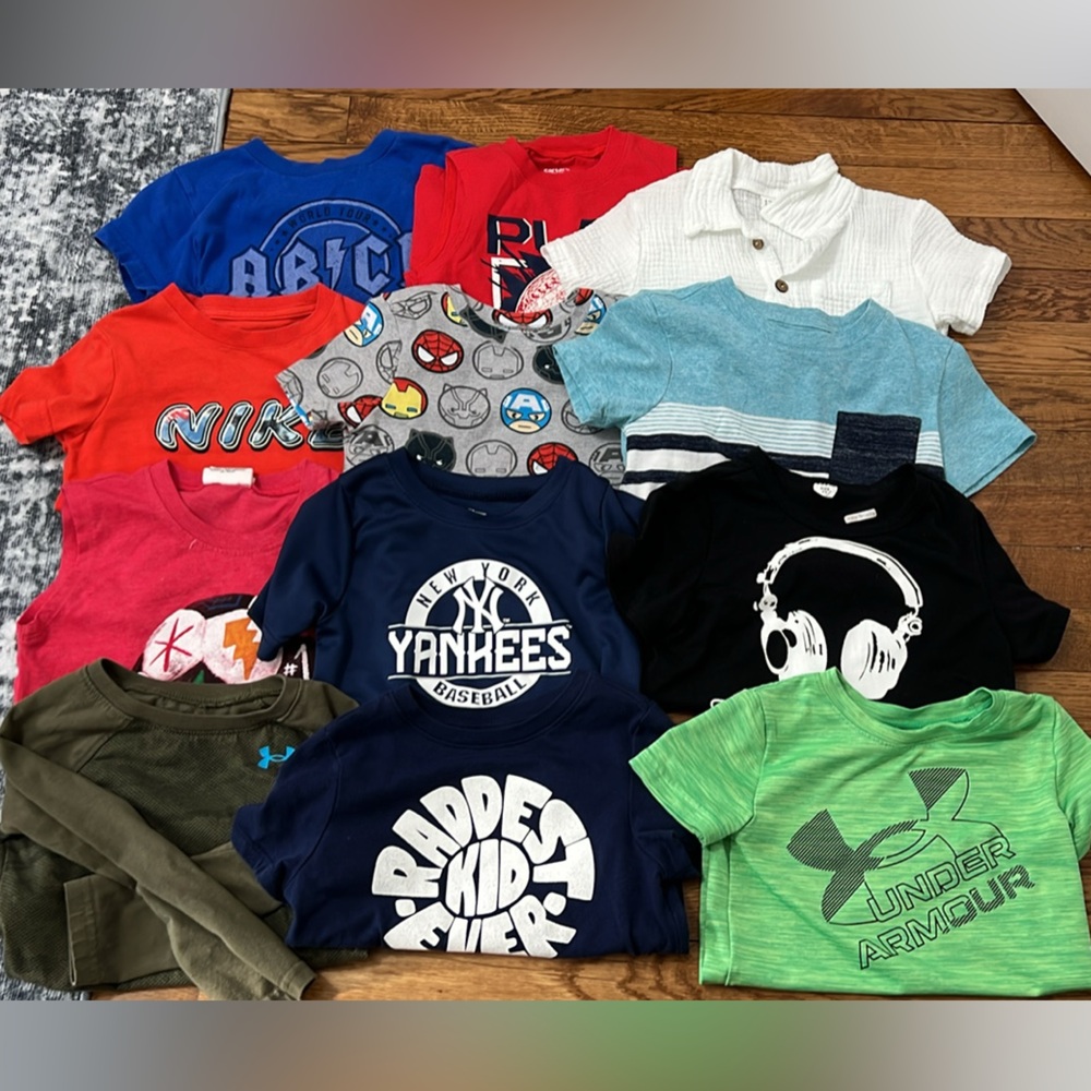Huge bundle toddler boys 4T T-shirts